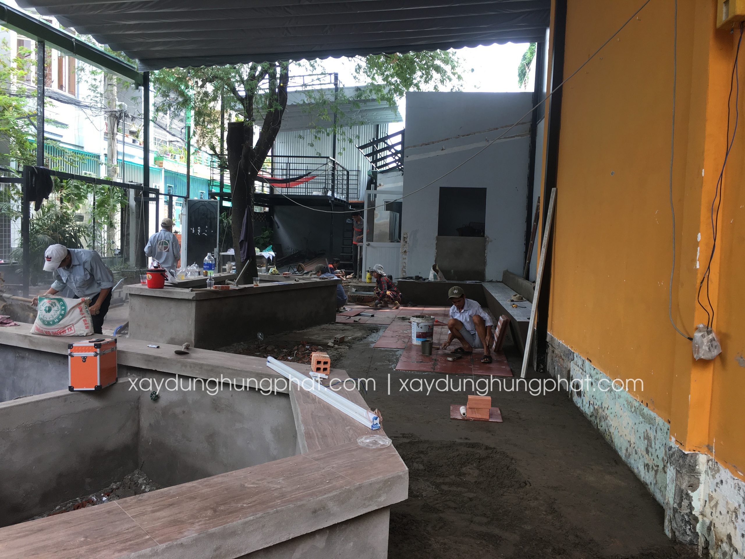 cac-hinh-anh-thi-cong-tai-cong-trinh-thoang-cafe-cdt-anh-quang-1
