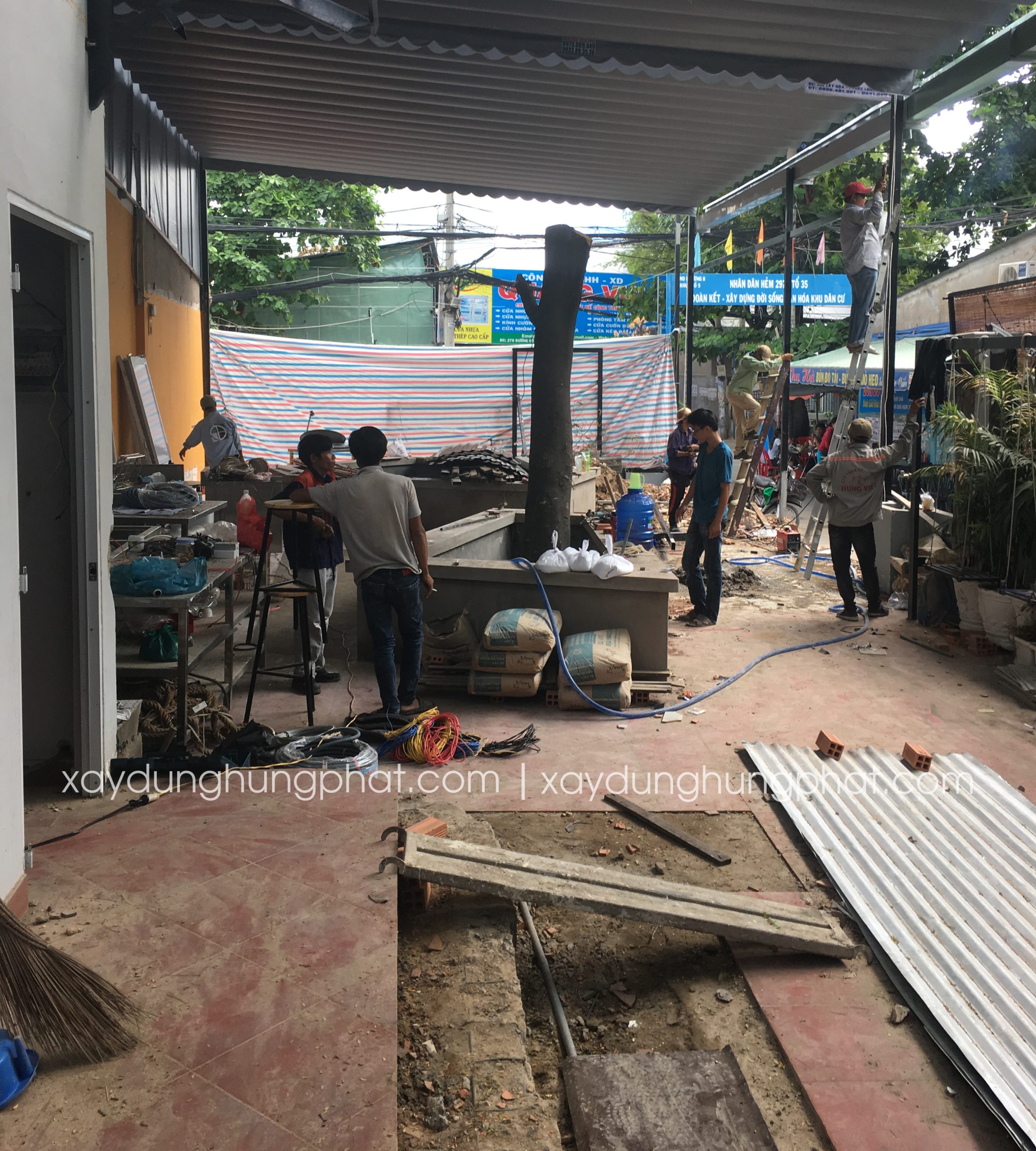 cac-hinh-anh-thi-cong-tai-cong-trinh-thoang-cafe-cdt-anh-quang-3